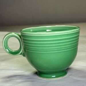 Fiesta Fiestaware Medium Green Tea Cup -  Ring‎ Handle
